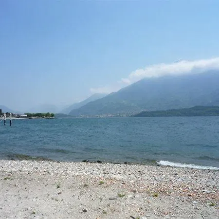 Διαμέρισμα Sleeps 5 Pool Air Con *